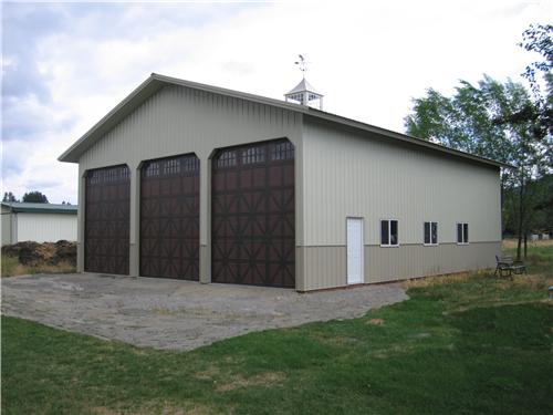 Carriage House Design Overhead Doors | Steel Structures America