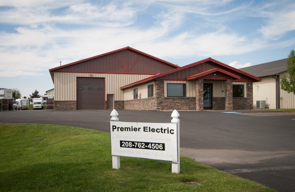 3814 - Premire Electric-5 #3814 - Premier Electric - Commercial Office and Warehouse | Steel Structures America
