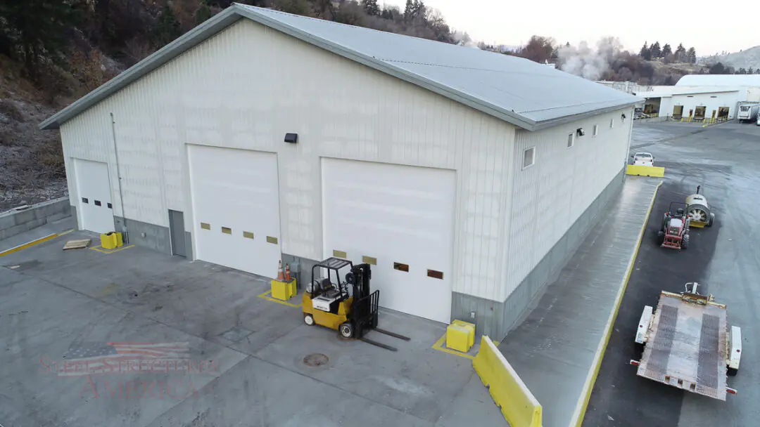 9525 – 60x110x20 – Blue Star Growers | Steel Structures America