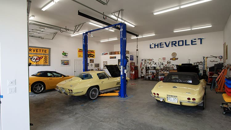 A dream shop layout with working bays for auto work