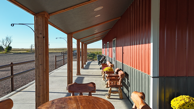 A barndominium porch built using a lean-to