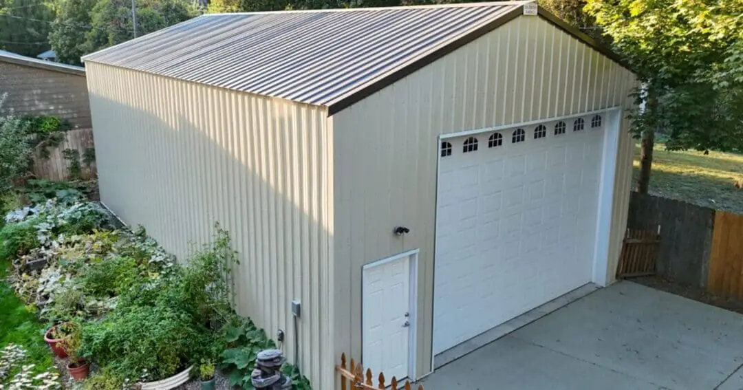 A 24x40 metal building with 14 foot walls, a post-frame shop in Spokane, WA built by Steel Structures America